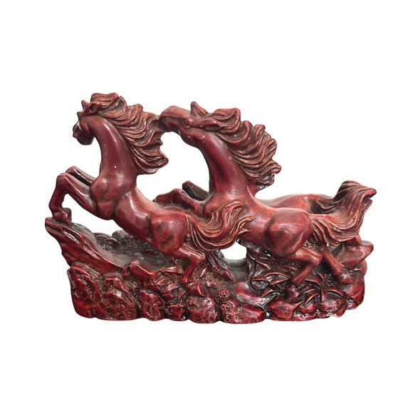 VTG Chinese Feng Shui Majestic Red Galloping Horses‎ Cinnabar-colored Resin - Picture 2 of 6